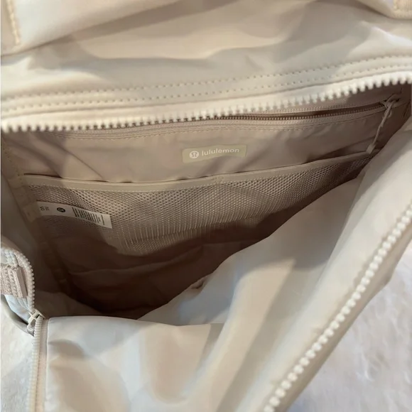 Lululemon Cream Backpack - Picture 9 of 11
